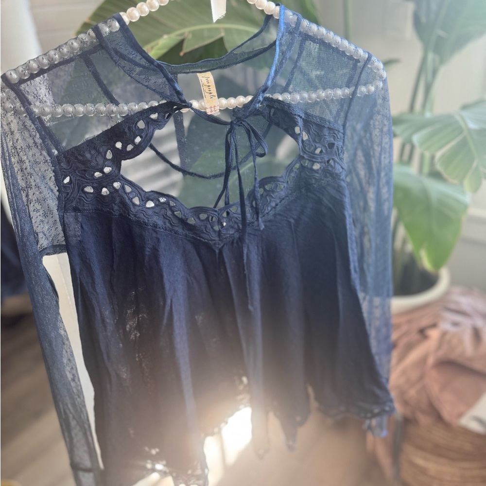 FREE PEOPLE lace blouse - Picture 3 of 4